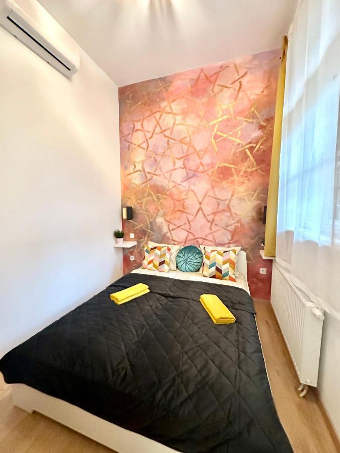 Luxory Design Apartment#Bakats#Freeparking#8Ppl Budapeste Exterior foto